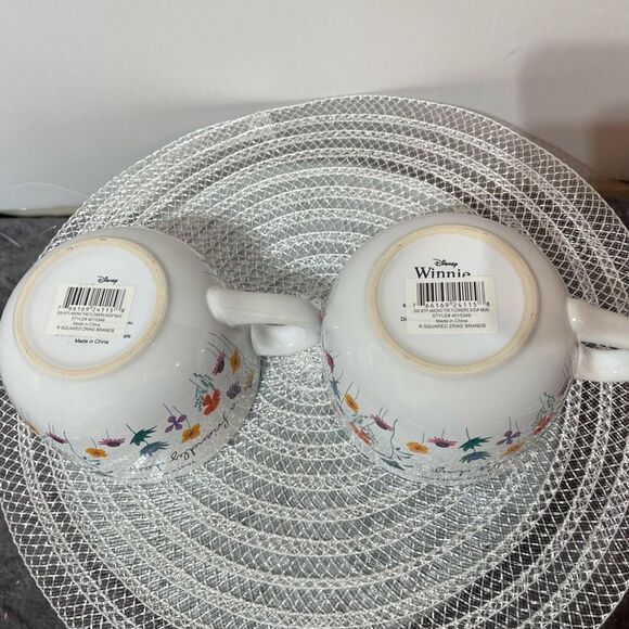 Disney Winnie the Pooh Among the Flowers Soup Mugs with handle set of 2 NWT - Picture 8 of 9